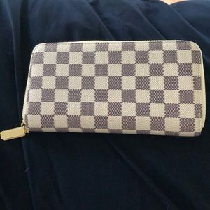 Checkered Wallet